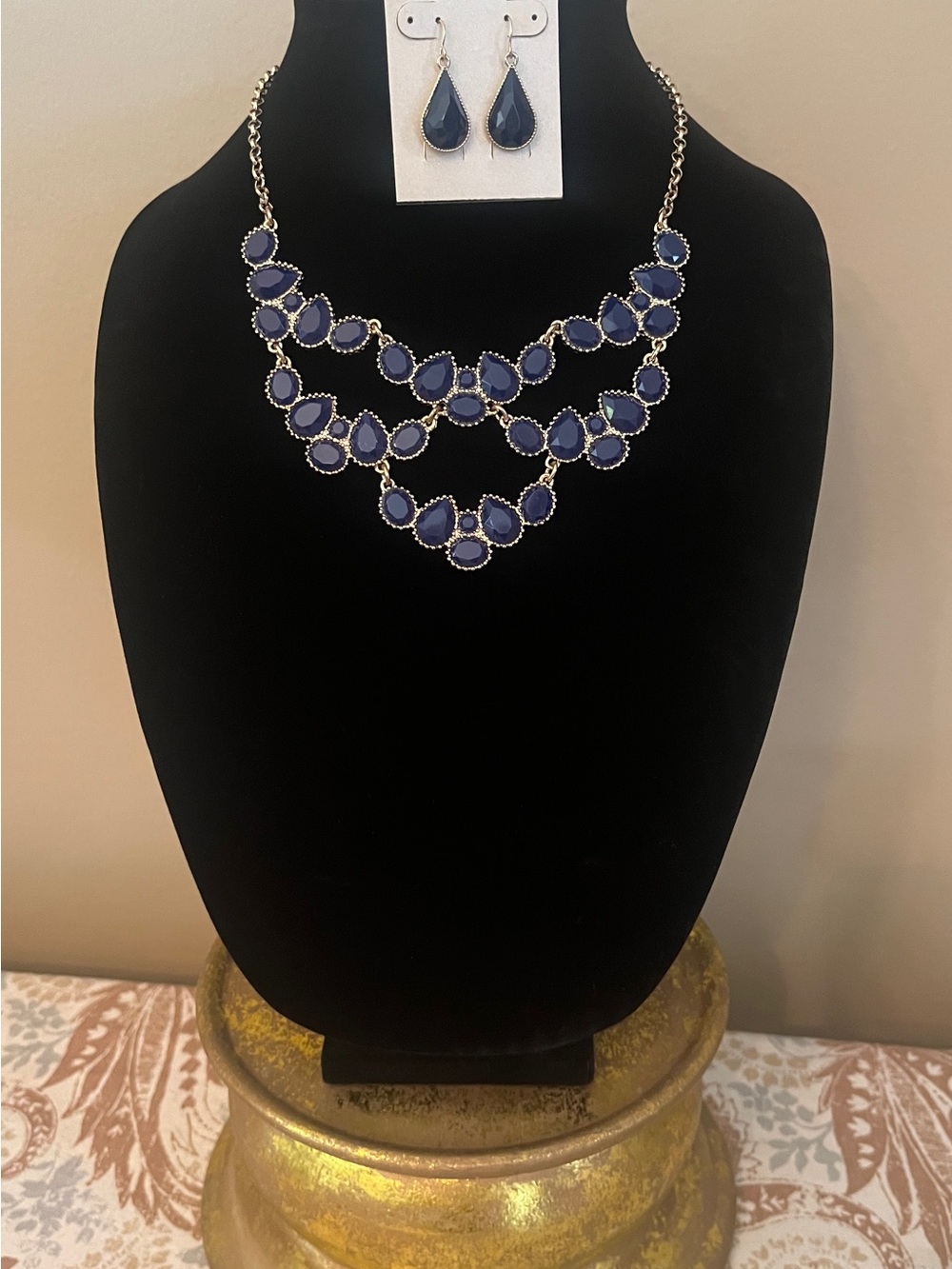 Francesca's Collections Navy Blue Teardrop Statement Necklace & Earrings